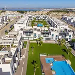 Lejlighed Punta Prima Oasis Fase 9 *