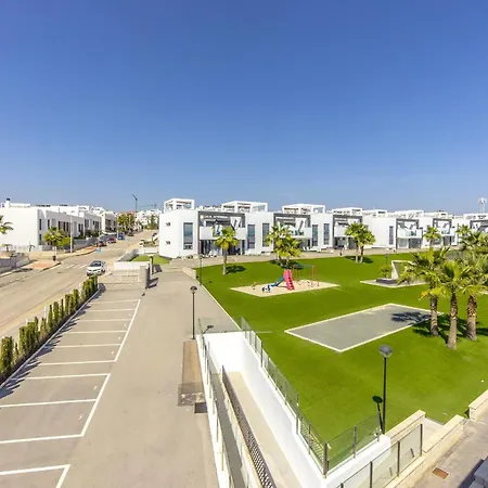Apartment Punta Prima Oasis Beach Fase 9 *