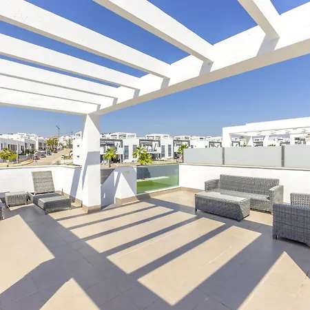 Lejlighed Punta Prima Oasis Fase 9 *